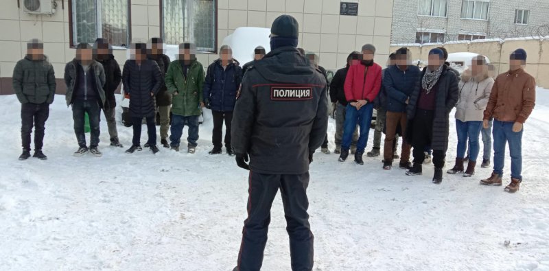 В Боровском районе сотрудниками полиции выявлены факты нарушения миграционного законодательства