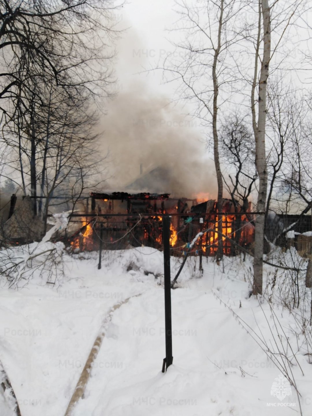 Пожар в Боровском районе, д. Беницы, ул. Старая