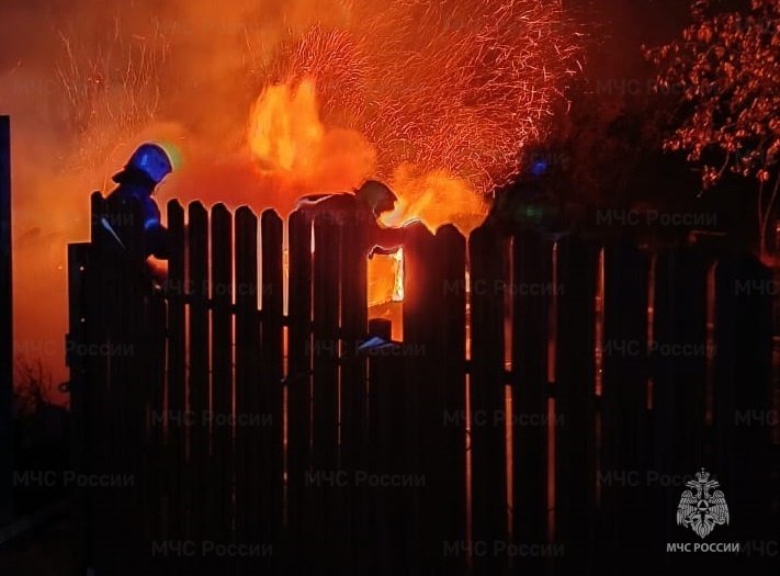 Пожар в Боровском районе, д. Митяево, СНТ «Ромашка»